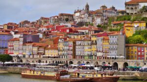 Read more about the article Oportunidades de Investimento Imobiliário em Portugal no Cenário Atual da União Europeia